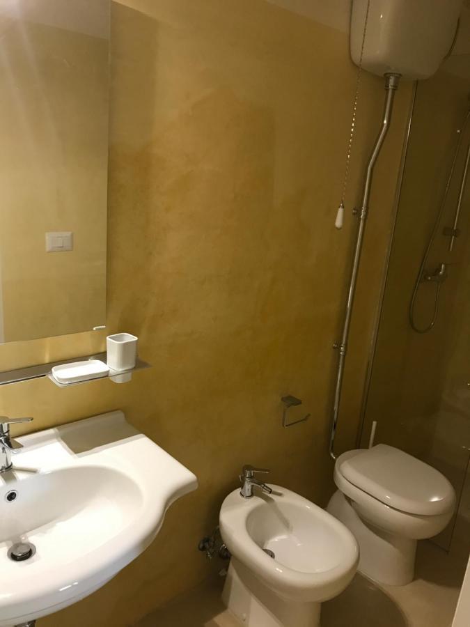 Tenuta Castelle คูโตรฟิอาโน ภายนอก รูปภาพ