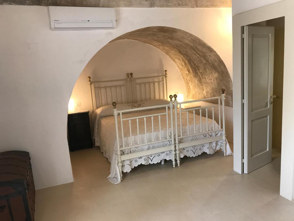 Tenuta Castelle คูโตรฟิอาโน ภายนอก รูปภาพ