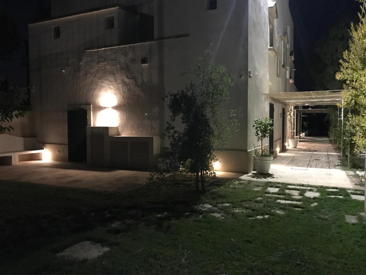 Tenuta Castelle คูโตรฟิอาโน ภายนอก รูปภาพ